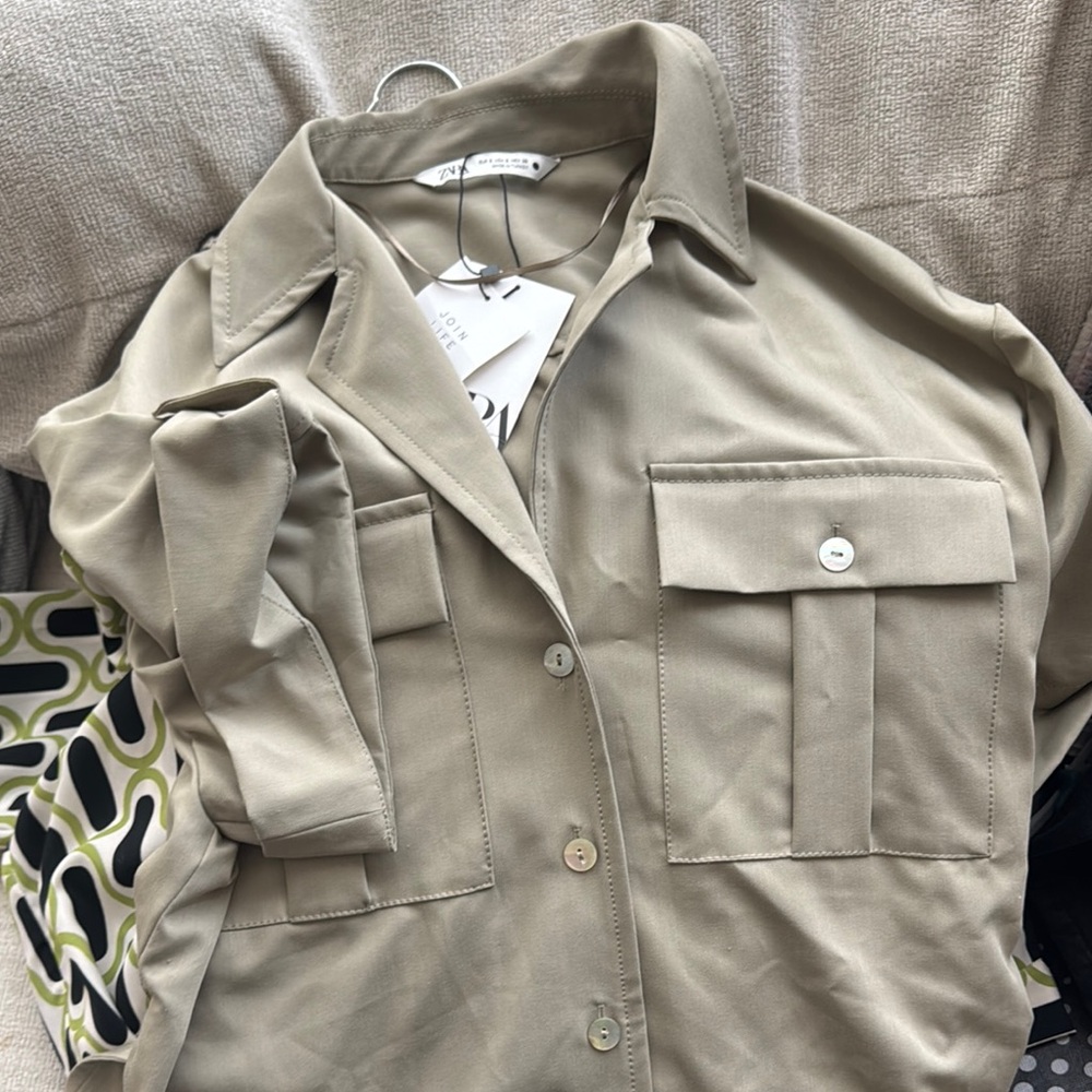 Zara Beige Button-Up Shirt NWT